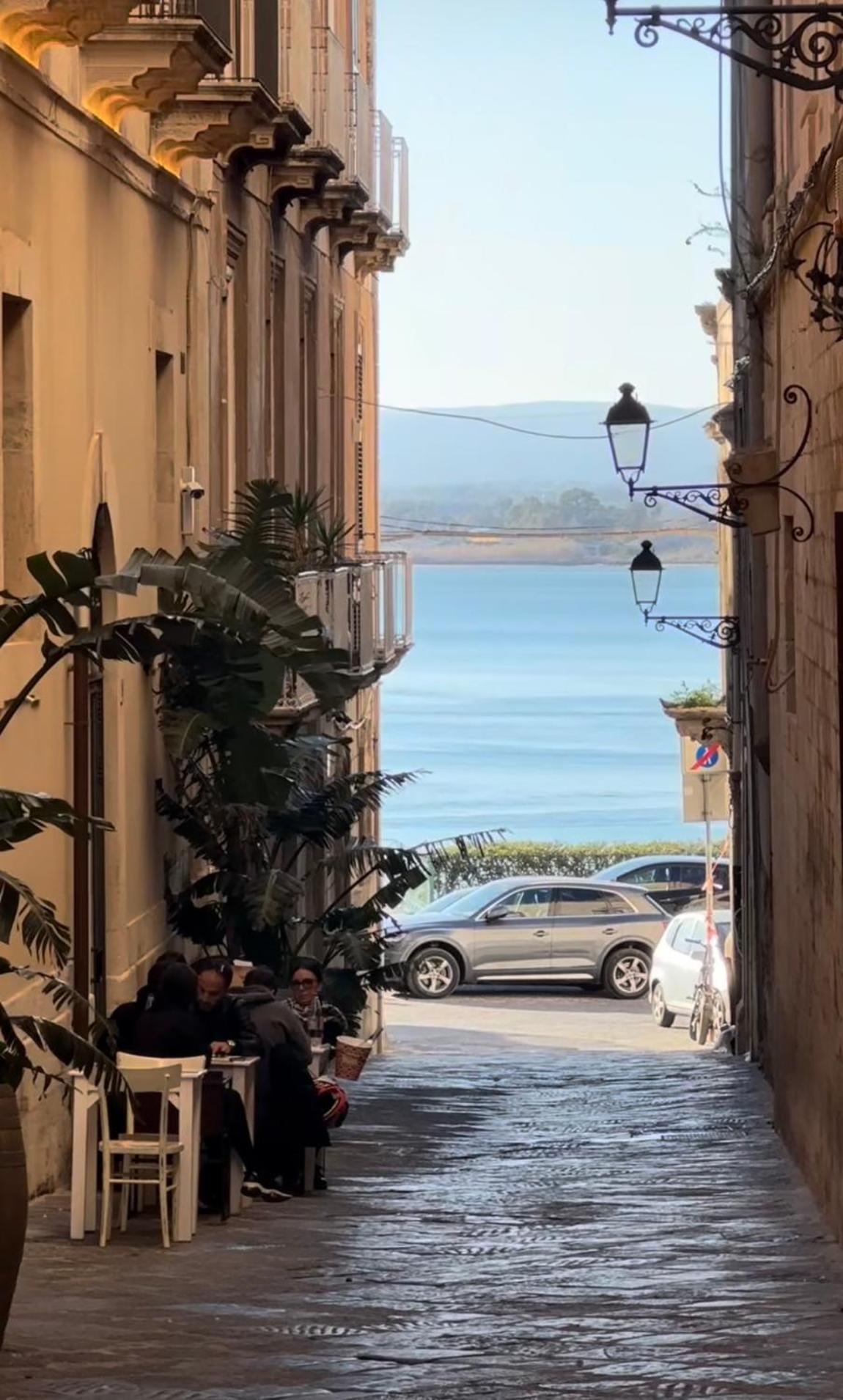 La Perla Sul Cortile Apartment Сиракуза Екстериор снимка
